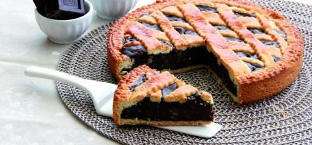 Torta pasquale di cioccolato e riso