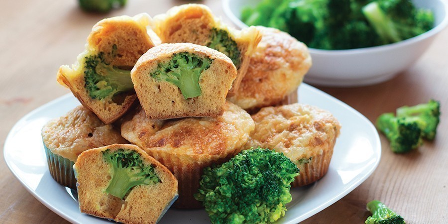 Muffin salati di broccoli e scamorza